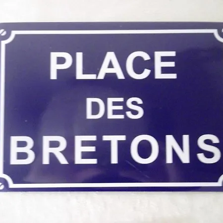 Les Comptoirs *